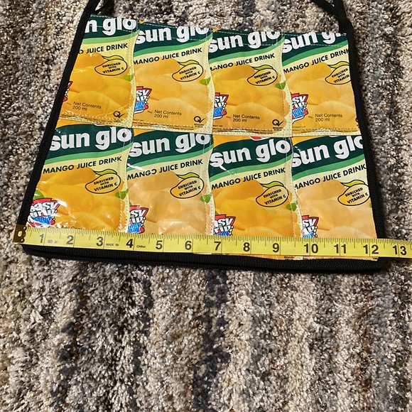 Sun Glo Mango Juice Bag - Picture 6 of 9